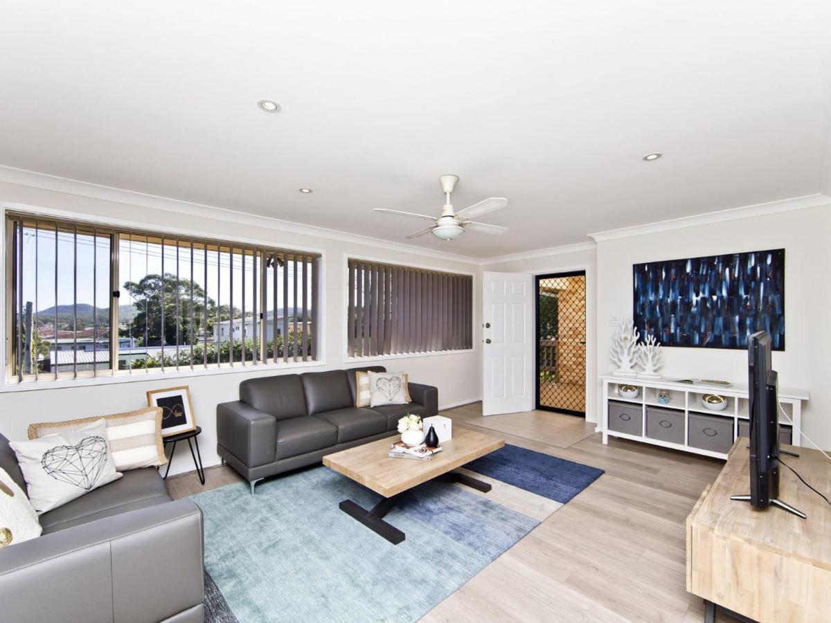 Fingal Escape 28 Bent St Holiday home Fingal Bay